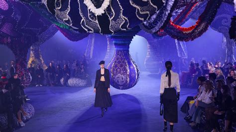 dior 60's style|dior's paris fashion show.